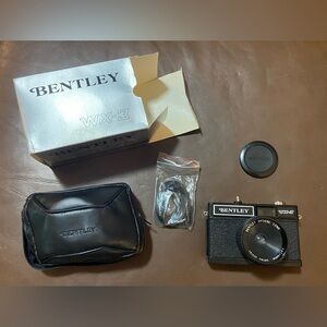 Vintage Bentley WX-3 camera
